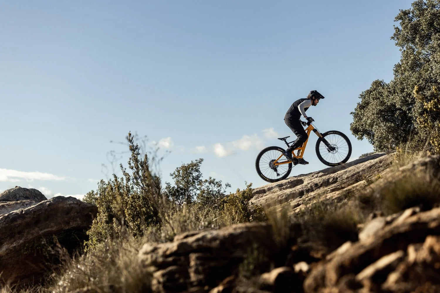 Orbea-Rise-Tremp-Steel-City-RB-6_-_1500_x_1000_5df36ae0-e554-4056-9212-42bb67427625.webp